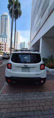 JEEP RENEGADE SPORT 2018 1.8 – OPORTUNIDAD POR VIAJE - Imagen 10