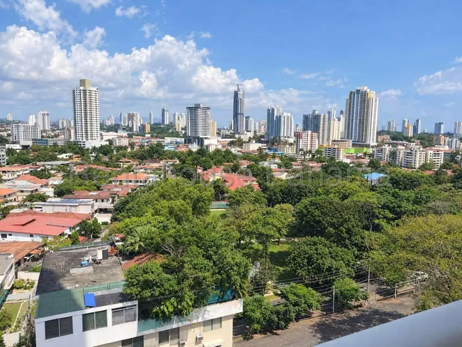 Venta de Apartamento Céntrico 