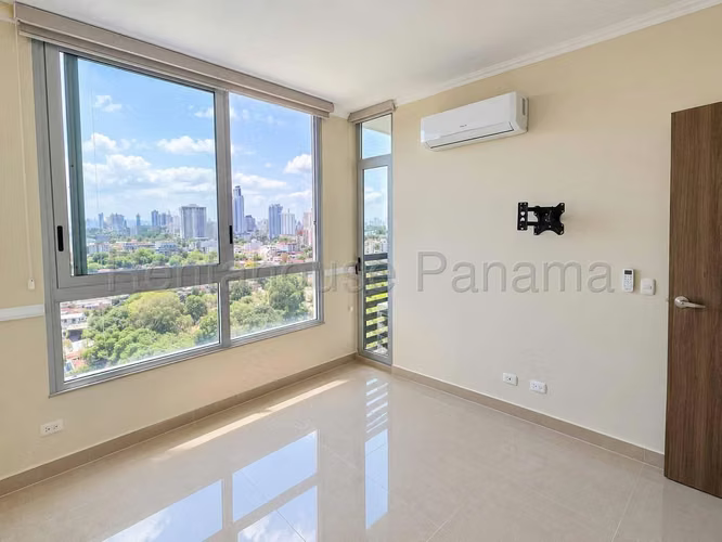 Venta de Apartamento Céntrico 