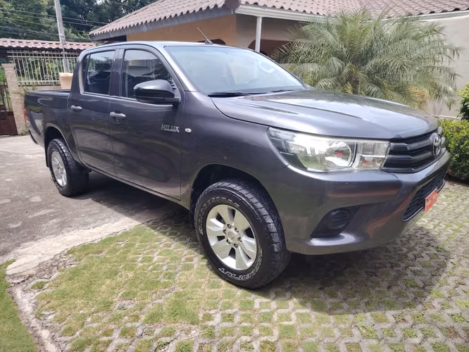 Hiluk, 4x4, doble Cabina - Imagen 3