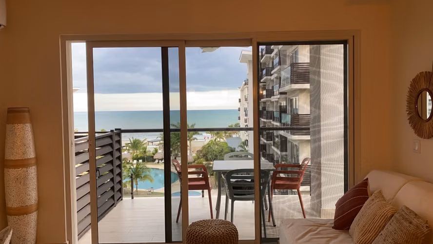 Alquiler de Apartamento de Playa frente a mar en Playa Caracol