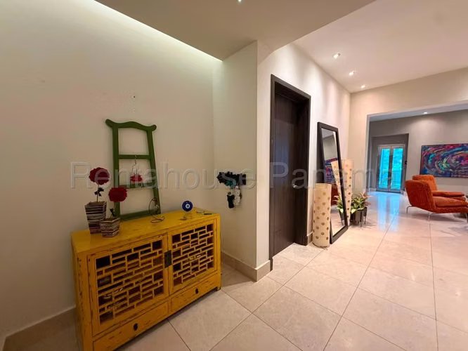J1701GRR Alquiler de Casa en Santa Maria  - Imagen 8