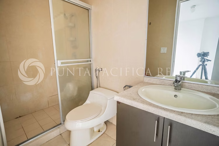 Amplio Apartamento en Venta en PH The Seawaves, Bella Vista | 3 Recámaras y Excelente Ubicación - Imagen 5