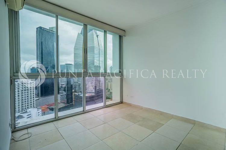 Amplio Apartamento en Venta en PH The Seawaves, Bella Vista | 3 Recámaras y Excelente Ubicación - Imagen 10
