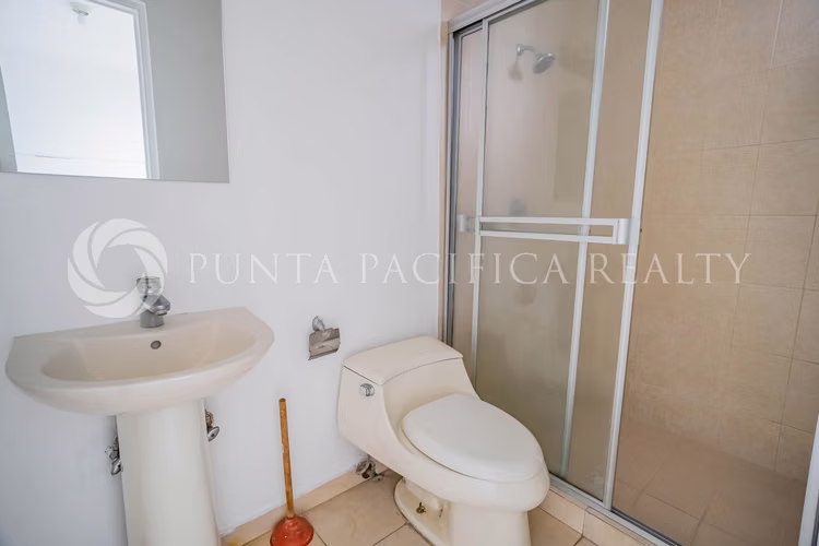 Amplio Apartamento en Venta en PH The Seawaves, Bella Vista | 3 Recámaras y Excelente Ubicación - Imagen 8