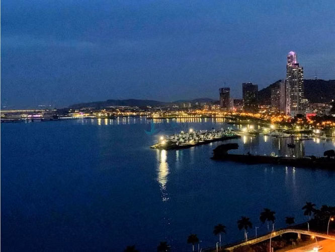 ALQUILER APARTAMENTO AMOBLADO PH DELFINES AV BALBOA 280m2 DIS NOV JP - Imagen 9