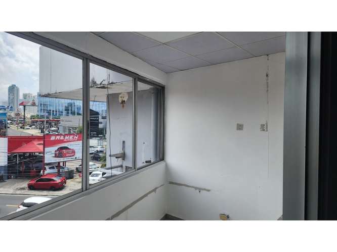 CALLE 50 / OFICINA / PLAZA VARIBE / 97M / DIVISIONES / PLANTA ALTA