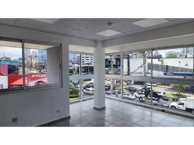 CALLE 50 / OFICINA / PLAZA VARIBE / 97M / DIVISIONES / PLANTA ALTA