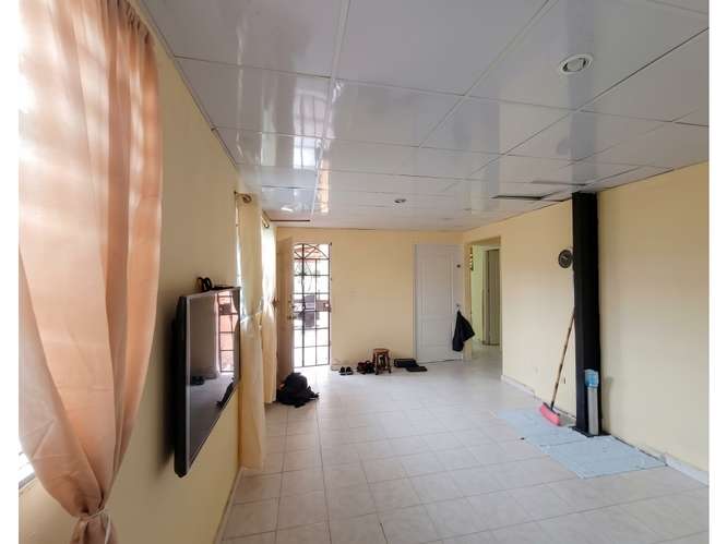 SE VENDE CASA ALCALDE DIAZ SAN LORENZO 325M 4 HABITACION 2 NIVELES - Imagen 3