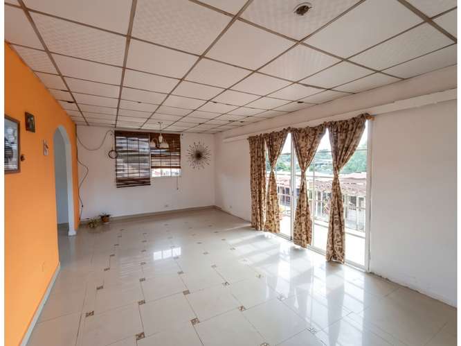 SE VENDE CASA ALCALDE DIAZ SAN LORENZO 325M 4 HABITACION 2 NIVELES - Imagen 14