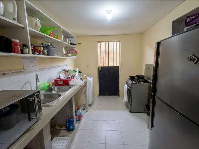 ALCALDE DIAZ / SAN LORENZO / 325M / 4 HABITACION / 3 BAÑOS / 2 NIVELES - Imagen 11