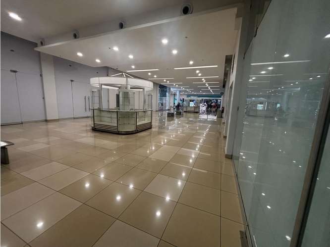 ARRAIJAN / WESTLAND MALL / LOCAL COMERCIAL / 78M / PLANTA BAJA - Imagen 2