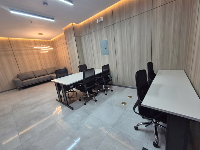 SE ALQUILA OFICINA DE LUJO EN SANTA MARIA BUSINESS DISTRICT .PH OFFICE PLEX - Imagen 7