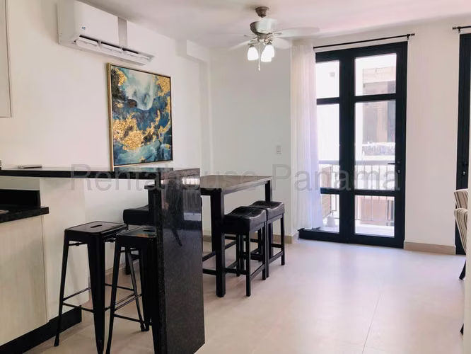 Apartamento En Alquiler En Casco Antiguo YM - Imagen 4