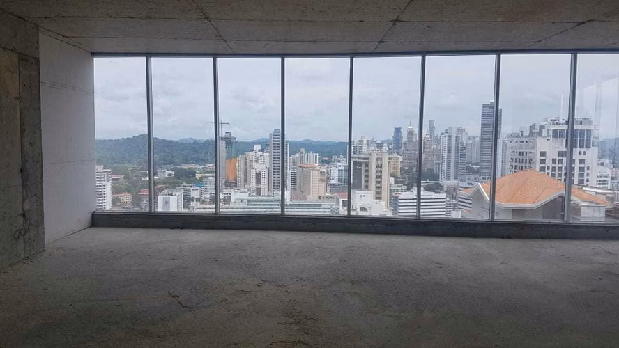 Vendo Oficina en Bellavista LC24-2436