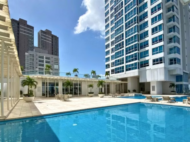 Venta de apartamento en Costa del Este, PH Top Towers (BO)