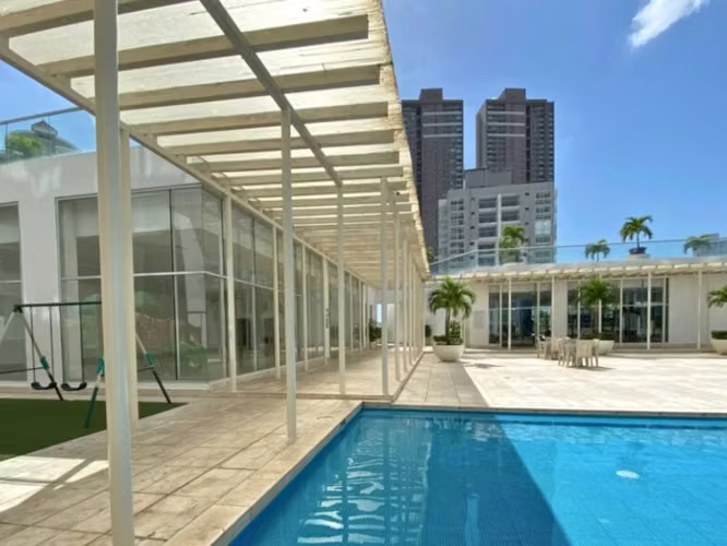 Venta de apartamento en Costa del Este, PH Top Towers (BO)