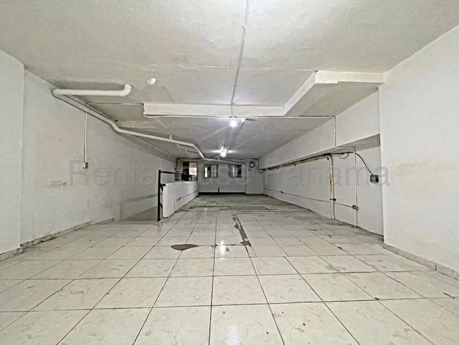 Local Comercial En Alquiler En Casco Antiguo YM - Imagen 9