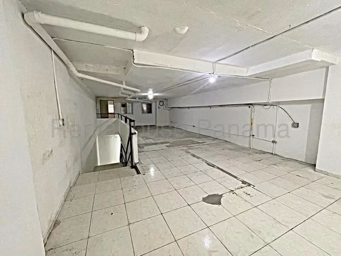 Local Comercial En Alquiler En Casco Antiguo YM - Imagen 10