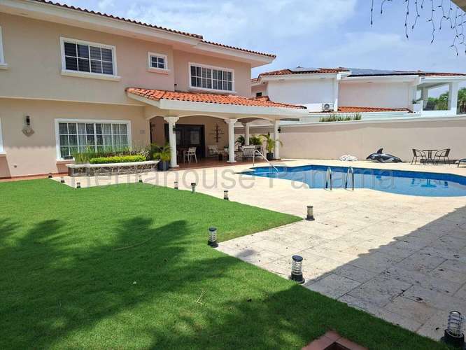 Alquiler casa en Costa Serena, Costa del Este - con piscina y jardín | uVIK-27-2200 - Imagen 10