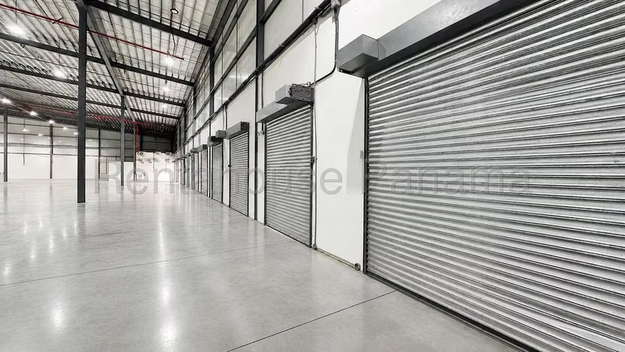 Galera En Alquiler En Cristóbal YM - Imagen 11