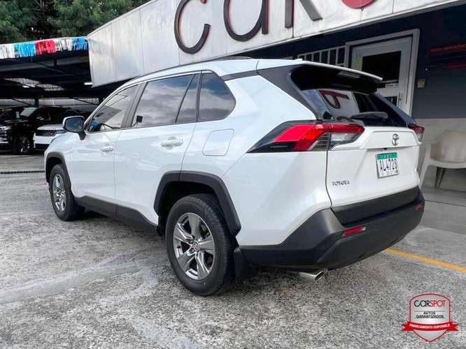 Toyota Rav4  2024 Automática AL4728 - Imagen 6