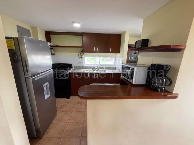 VENTA DE CASA EN COCLE MCD27-2393