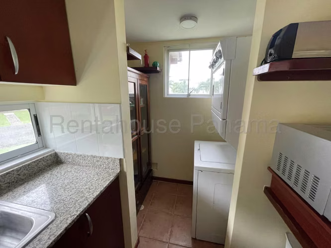 VENTA DE CASA EN COCLE MCD27-2393