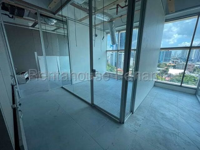 VENTA DE OFICINA EN OBARRIO MCD25-6225 - Imagen 11