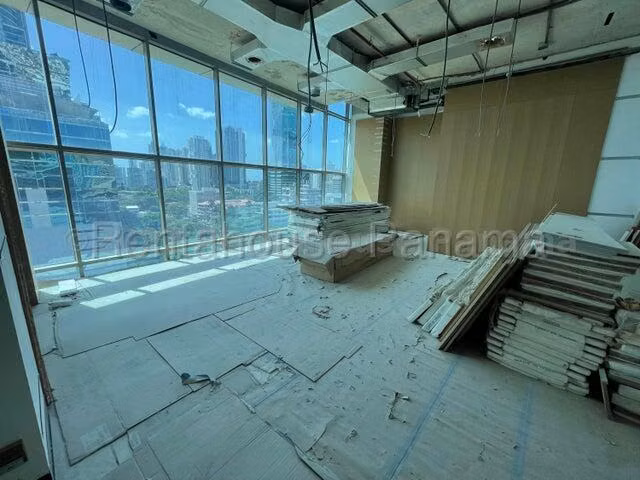 VENTA DE OFICINA EN OBARRIO MCD25-6225 - Imagen 2