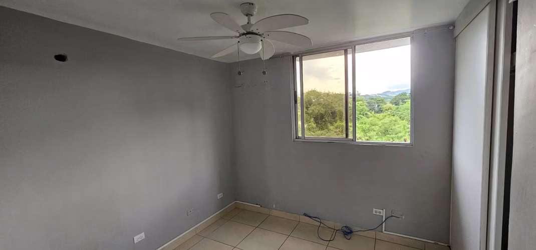 ALQUILO APRTAMENTO VACIO DE 3 RECÁMARAS EN CONDADO DEL REY  - Imagen 2