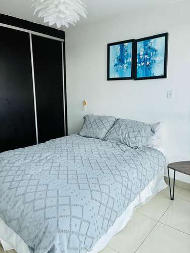 ALQUILO APARTAMENTO  A PASOS DEL PARQUE OMAR SOBRE LA VIA ESPANA  - Imagen 4