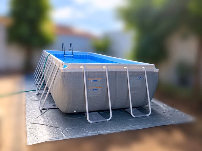  ¡Remate! Piscina Intex con filtro de arena y accesorios — $200