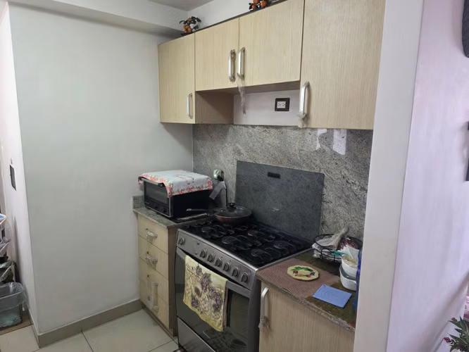 VENDO APARTAMENTO EN EXCELENTES CONDICIONES $173,000.00