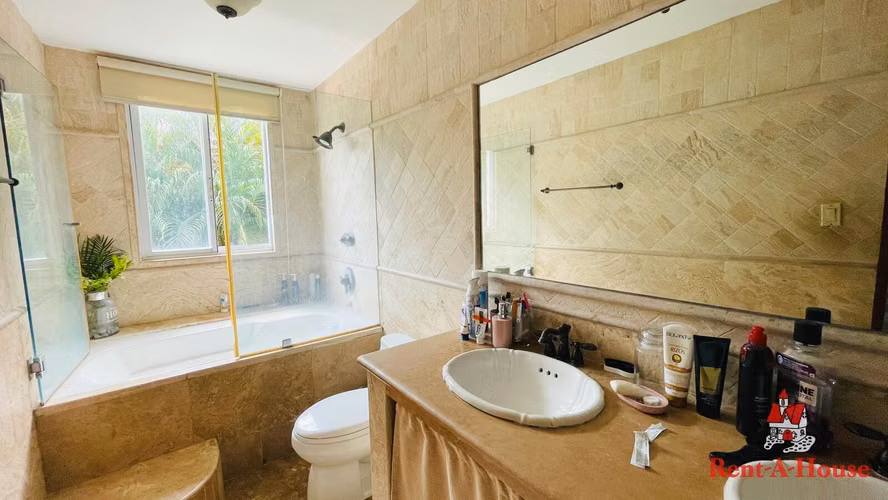 Venta casa en Costa Bella, Costa del Este - con jardín y área de barbacoa | uVIK-24-8151 - Imagen 9