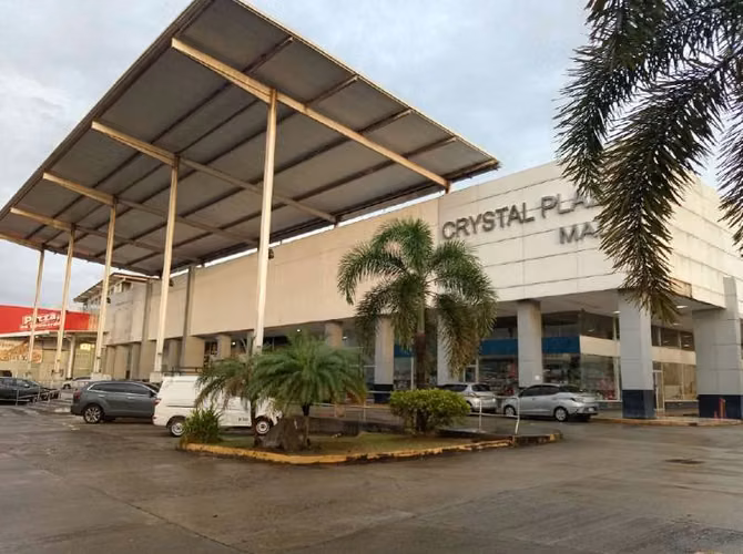 Juan Díaz, P.H. Crystal Plaza Mall