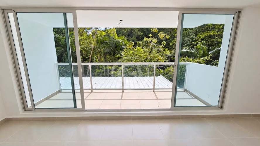 Venta Apartamento Clayton Park II T5. Vista a la Naturaleza - Imagen 3