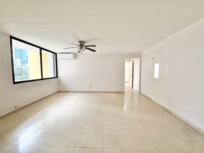 Alquilo Amplio Apartamento Remodelado en PH Mónaco – Obarrio (178 m² | 3 Rec + CBE) - Imagen 3