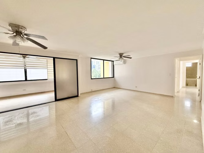 Alquilo Amplio Apartamento Remodelado en PH Mónaco – Obarrio (178 m² | 3 Rec + CBE) - Imagen 15