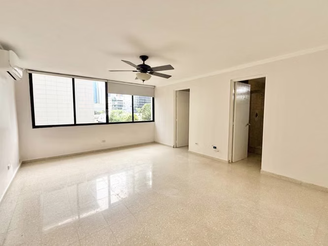 Alquilo Amplio Apartamento Remodelado en PH Mónaco – Obarrio (178 m² | 3 Rec + CBE) - Imagen 6