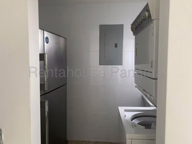 Apartamento amoblado de 2 recámaras y 2 baños, a pasos de Vía Israel - Imagen 7