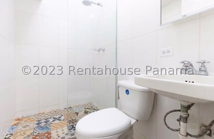 Apartamento de 1 recámara y 1 baño en el Casco Antiguo, cerca de La Catedral - Imagen 8
