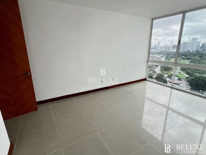 VENTA DE APARTAMENTO PH BAHIA DEL GOLF, COCO DEL MAR (10) - Imagen 4