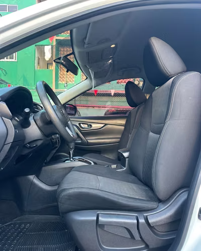 NISSAN X-TRAIL AÑO 2019 AUTOMÁTICO - Imagen 9
