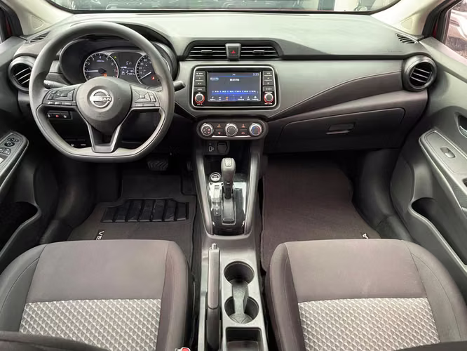 NISSAN VERSA AÑO 2024 AUTOMÁTICO - Imagen 11
