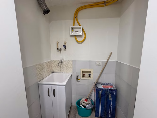 VENDO APARTAMENTO. ALTAMIRA GARDENS. PANAMA NORTE. CENTENARIO. CIUDAD DE LA SALUD. MERCAPANAMA. - Imagen 3