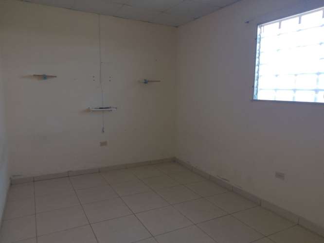 Alquiler de Casa 3R/1B - Imagen 5