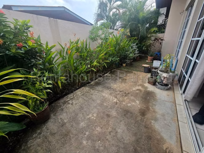 Venta de Casa Unifamiliar en Brisas del Golf 27-2618GG - Imagen 5