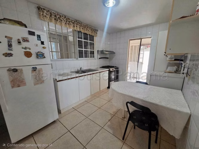 Venta de Casa Unifamiliar en Brisas del Golf 27-2618GG - Imagen 13