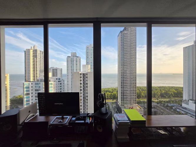 Costa del Este - Totalmente Remodelado y Equipado - 203 m² - 550,000 - Imagen 17